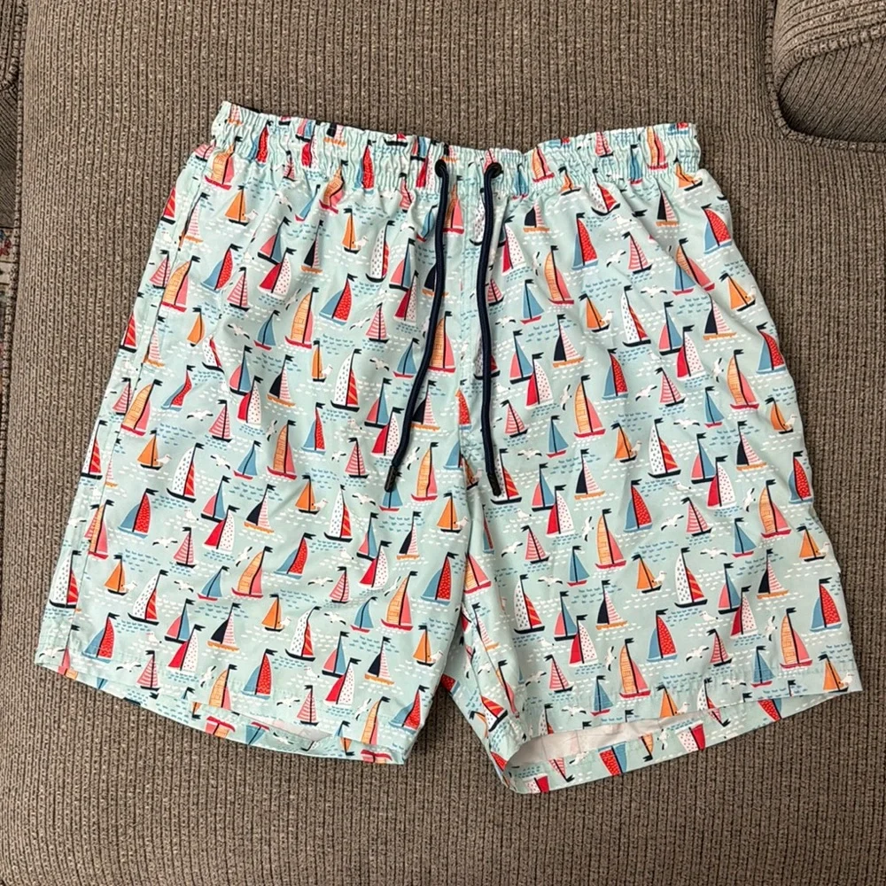 Men’s Sailboat Print Swim Shorts Size Medium - Picture 2 of 4
